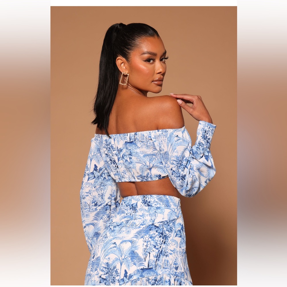 FASHION NOVA CROP TOP & Ruffle Skirt Set - Picture 5 of 11